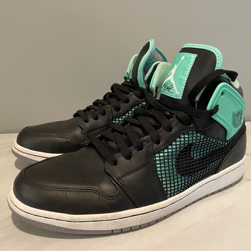Men’s Nike Air Jordan 1 Retro ‘89 “Green Glow”